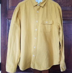 ⭐️LAST CHANCE⭐️ Men’s Button Down Shirt